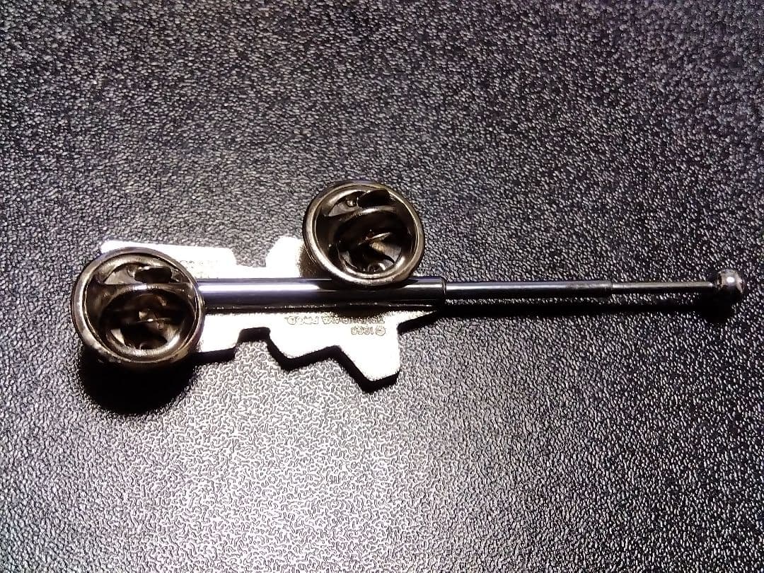 初代ウルトラマン科特隊の流星マークピンズパッジ金属仕様新品未使用！