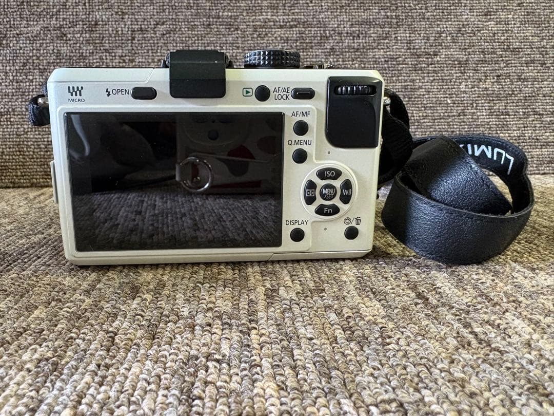 デジタルカメラ Panasonic DMC-GF1