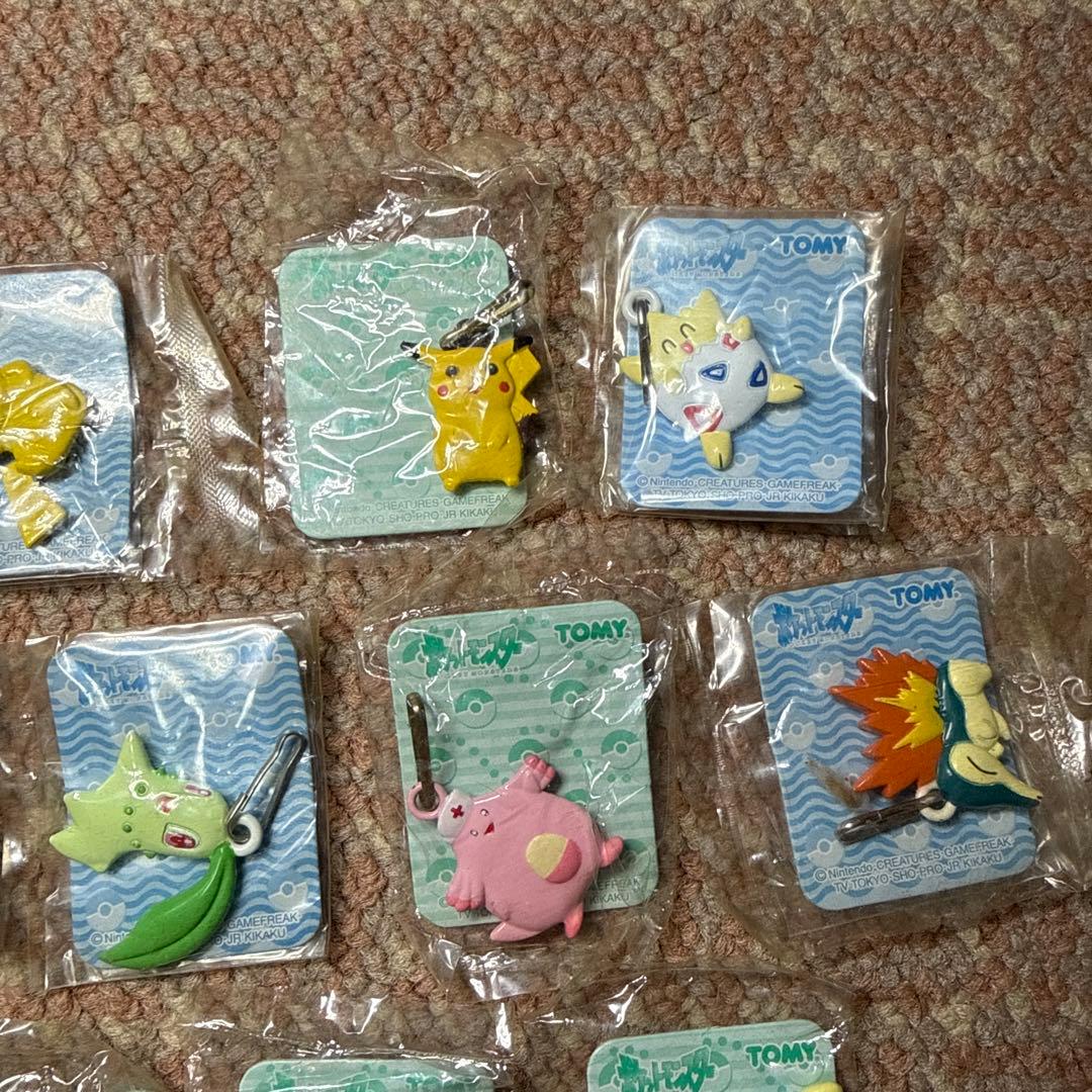 未開封 レトロ 当時物 ポケモン TOMY メタルチャーム