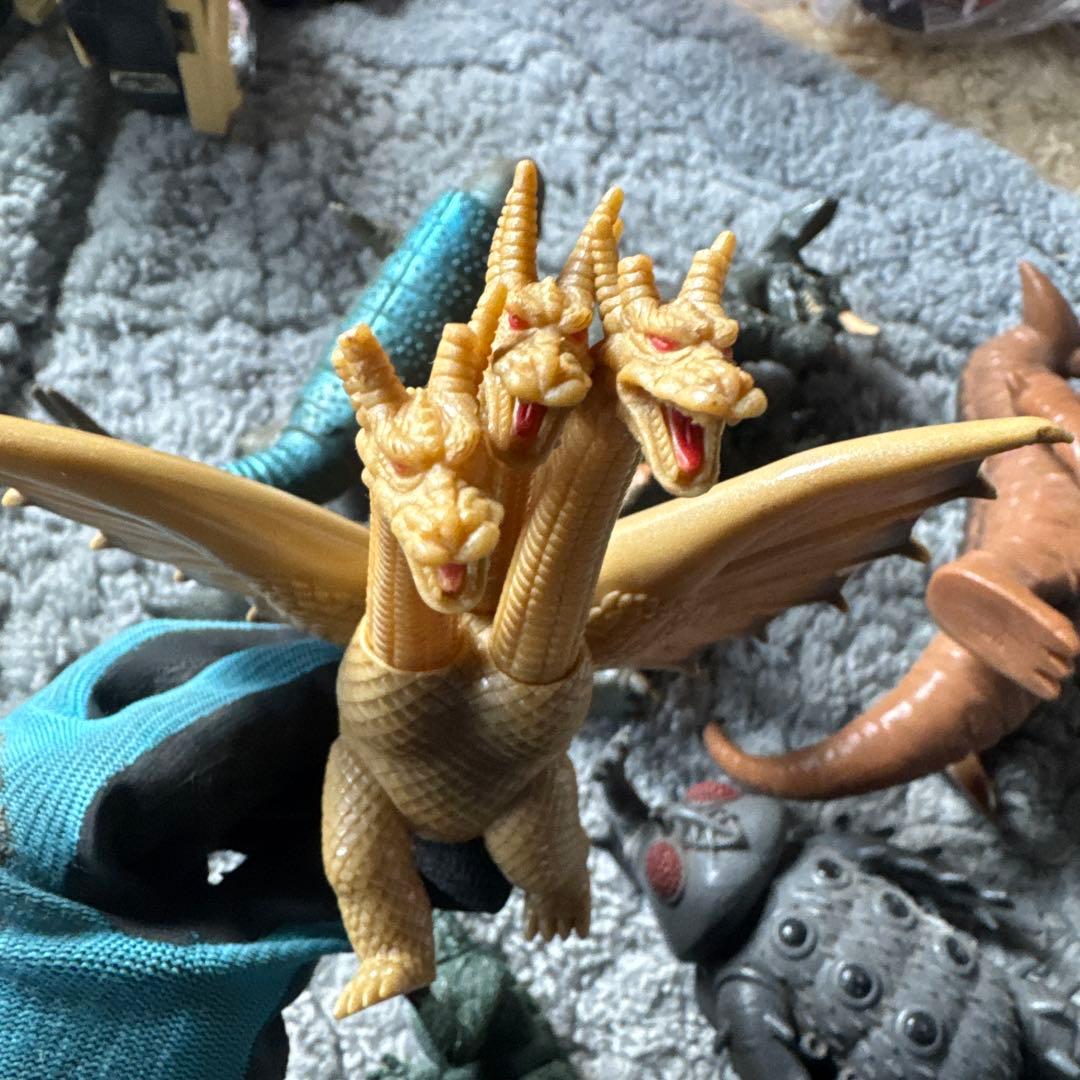 怪獣フィギュア 7体セット