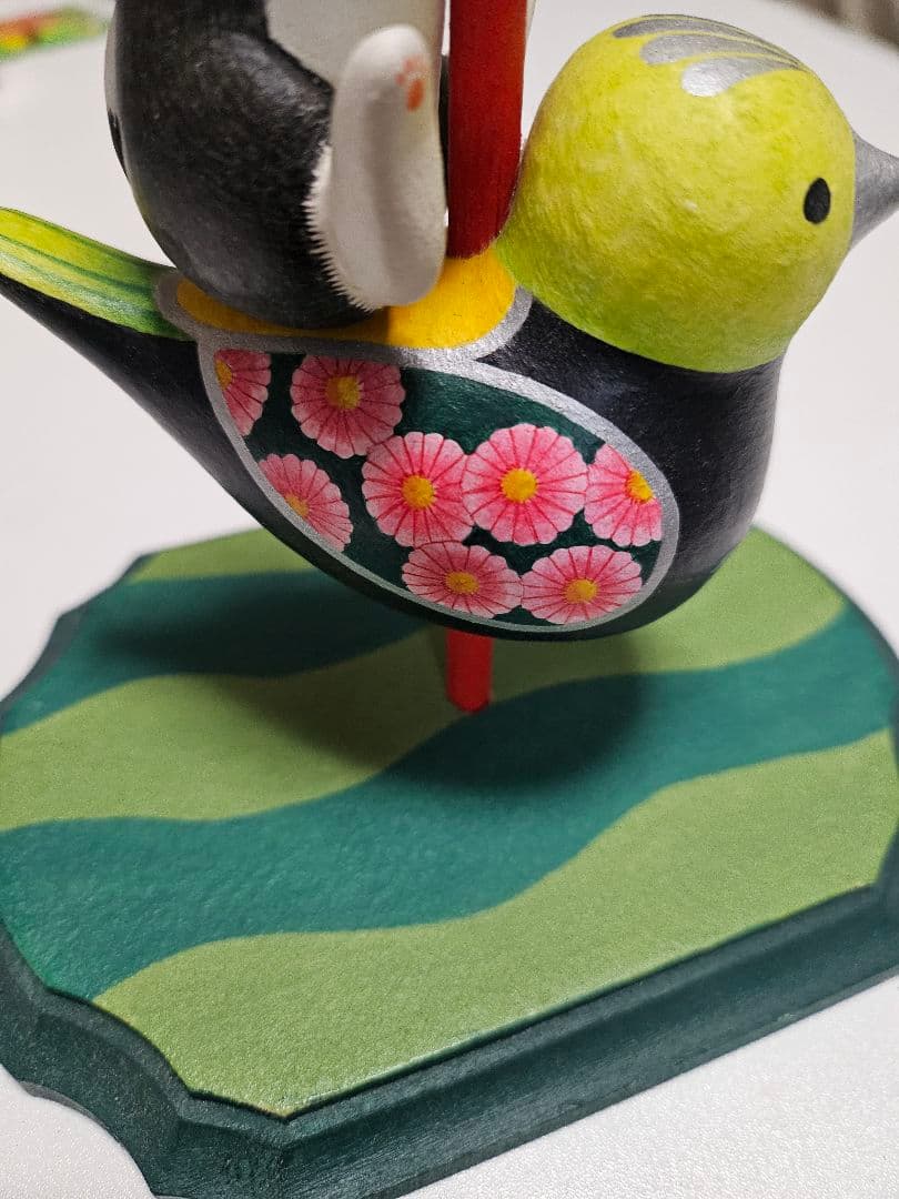 天野千恵美　猫と鳥の置物　石粉粘土