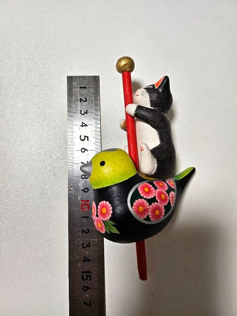 天野千恵美　猫と鳥の置物　石粉粘土