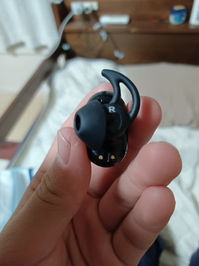 BOSEのイヤホン片耳！