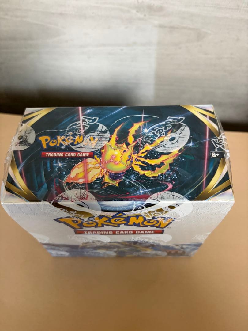 海外版　英語　Pokémon Sword & Shield box 新品未開封