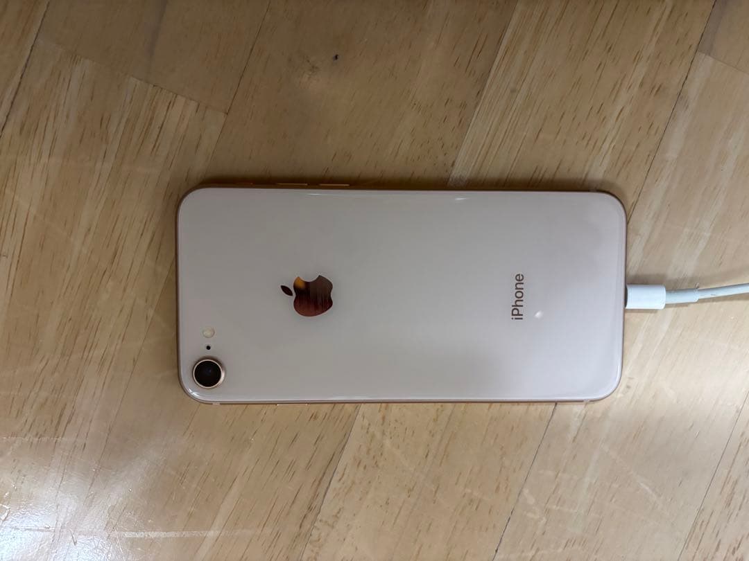 アイホン8 256GB キャリアソフトバンク　バッテリー最大容量87%