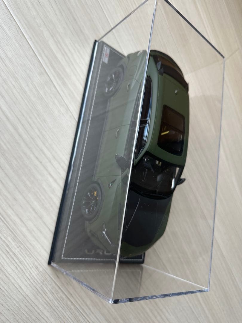Lamborghini Urus 1/18 ウルス　ペルフォルマンテ