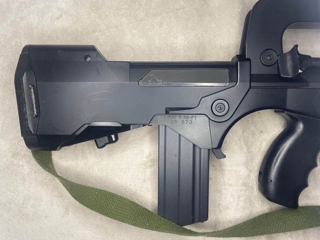 動作未確認　東京マルイ製　スタンダード電動ガン　FAMAS　箱付き