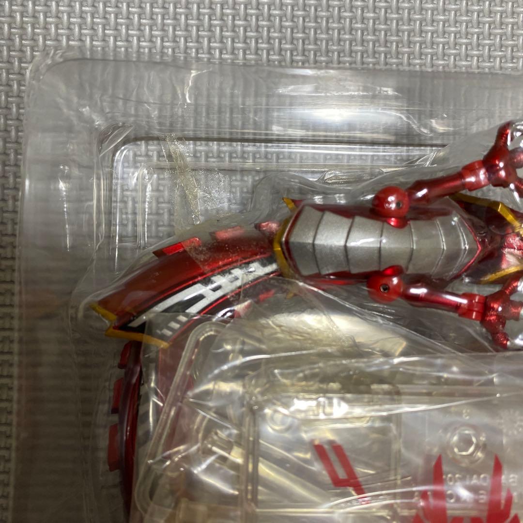 【中身未使用】s.h.figuarts 仮面ライダー龍騎　バンダイ　フィギュア