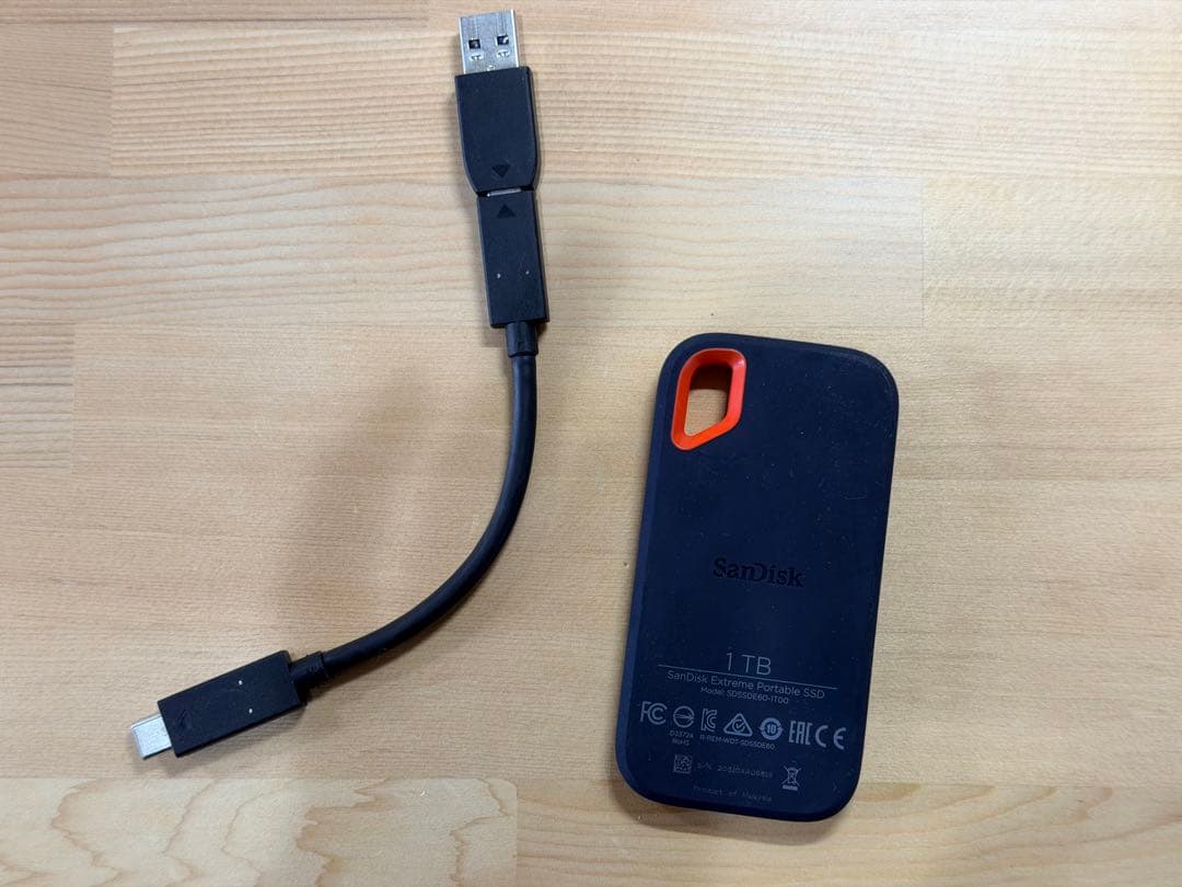 外付けハードディスク・ドライブ SanDisk Extreme Portable SSD : 1000.2 GB