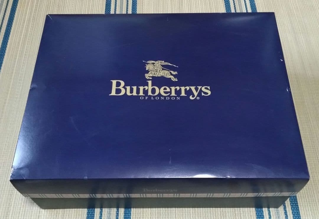 未使用　Burberrys コットンボアシーツ2枚組 シングル　西川　日本製