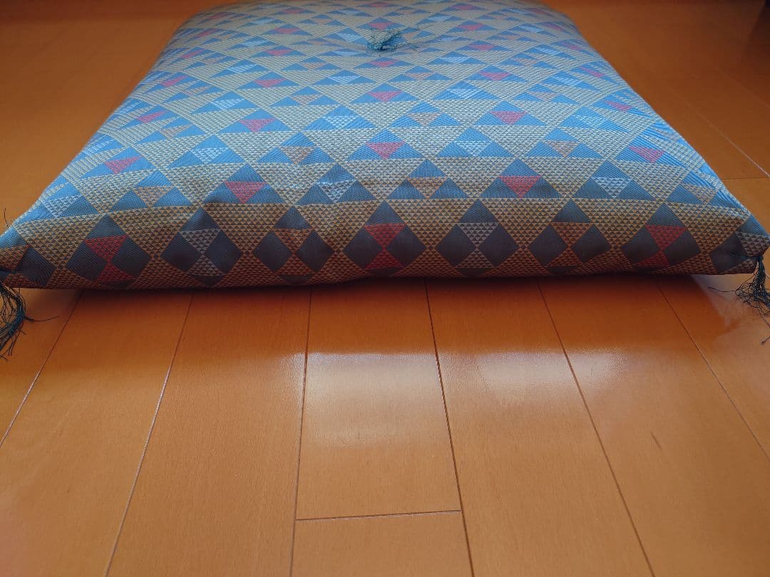 高級座布団（鱗権太夫文柄）５枚-C（5枚/20）