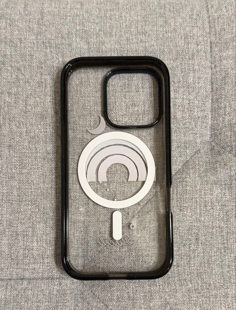 ケースティファイiPhone16proケース　虹　レインボーMagSafe