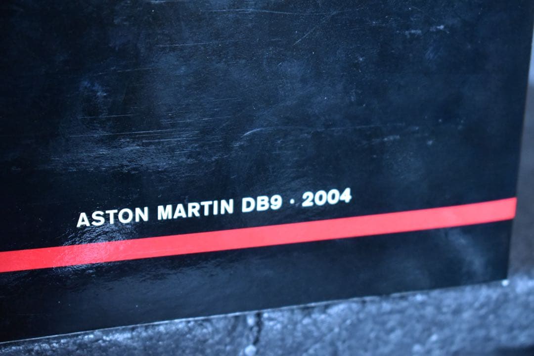 1/18 ミニチャンプス アストンマーチン DB9 V12 ミニカー