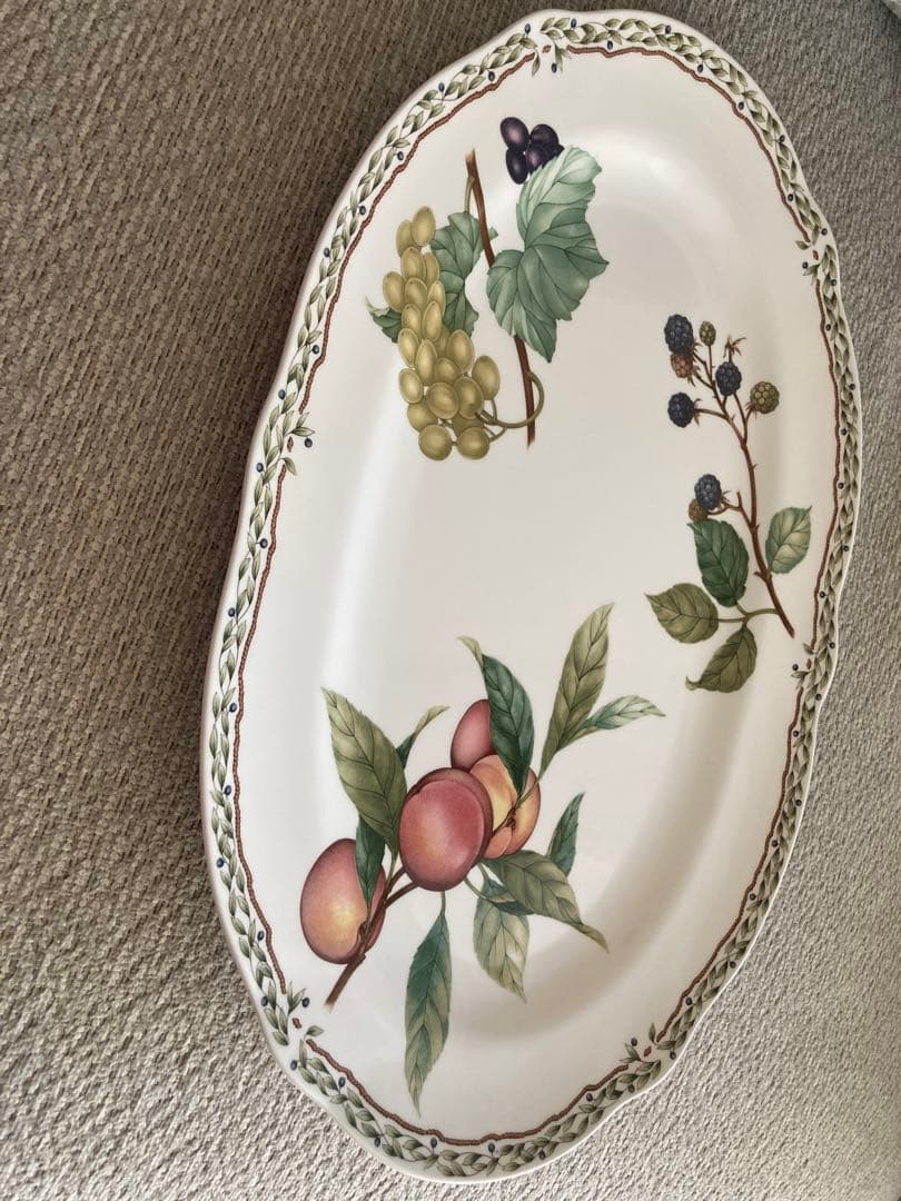 ノリタケロイヤルオーチャード食器セット