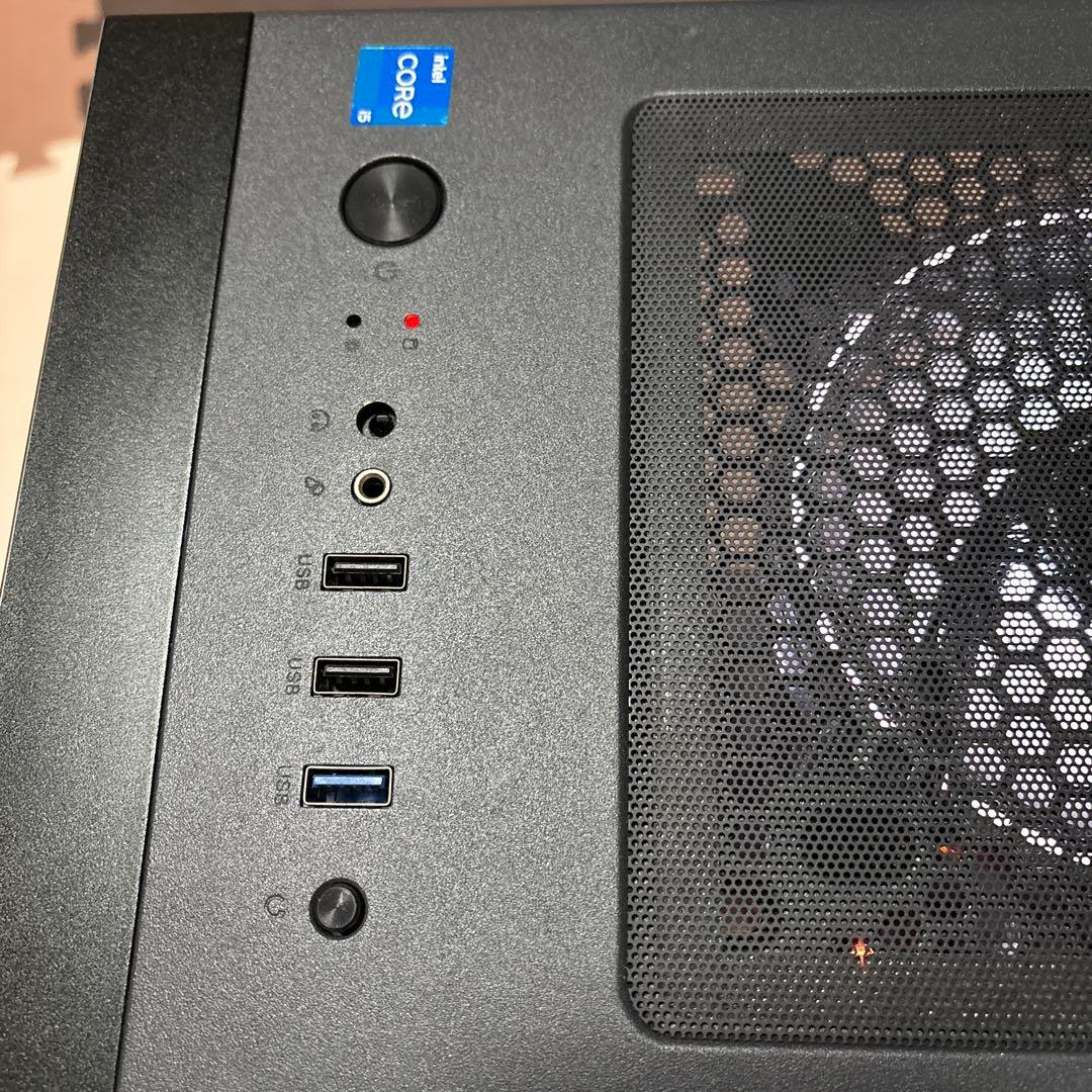 ゲーミング自作pcです