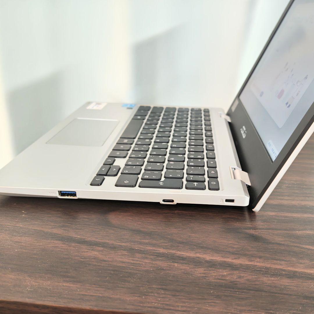 ASUS エイスース Chromebook CX1 [CX1102CKA