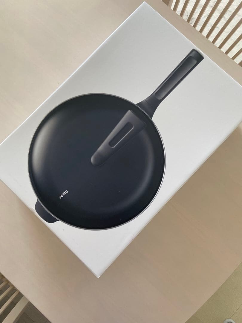 レミパンワイド ホワイト　remy pan wide