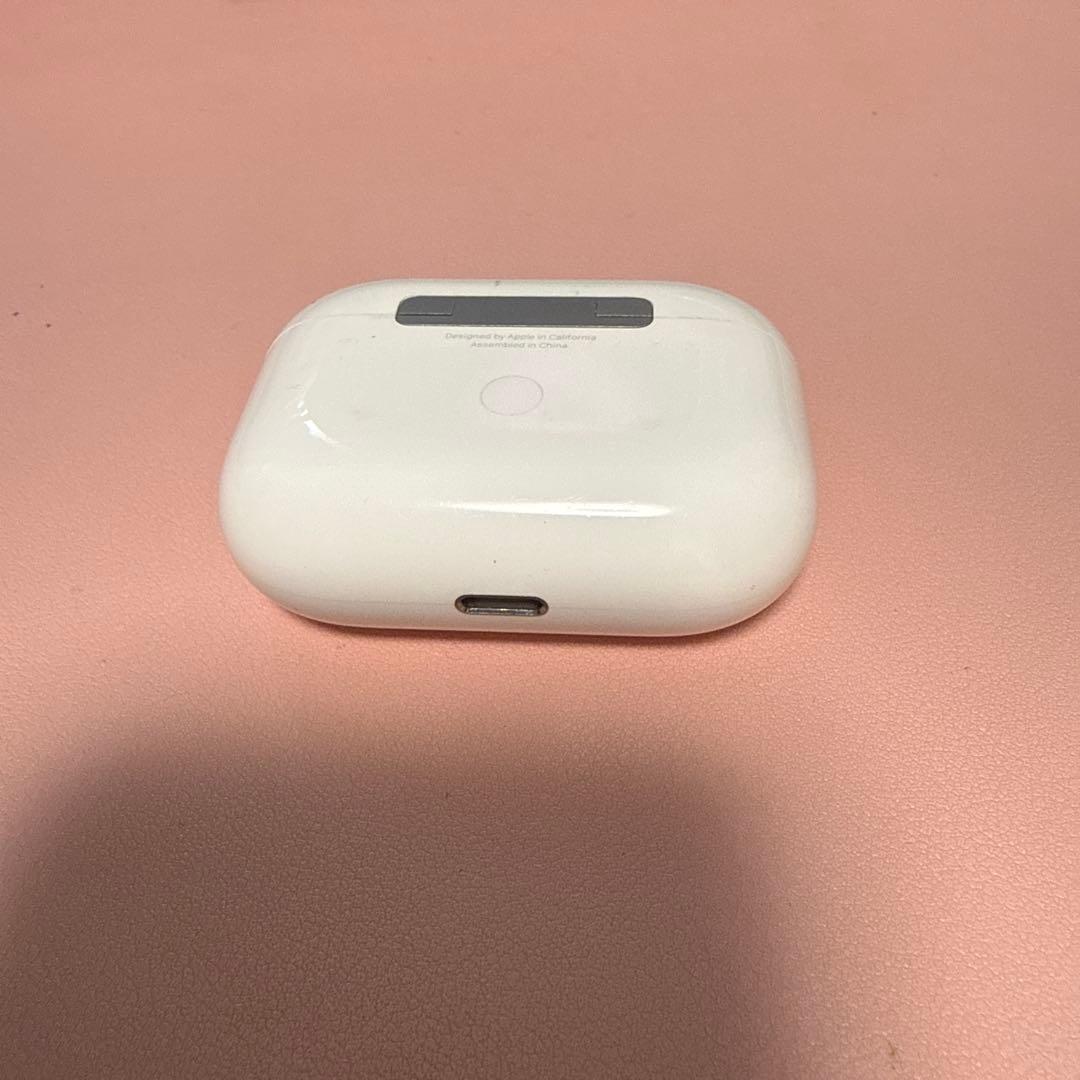 AirPods Pro 本体 ホワイト 充電ケース付き 第一世代