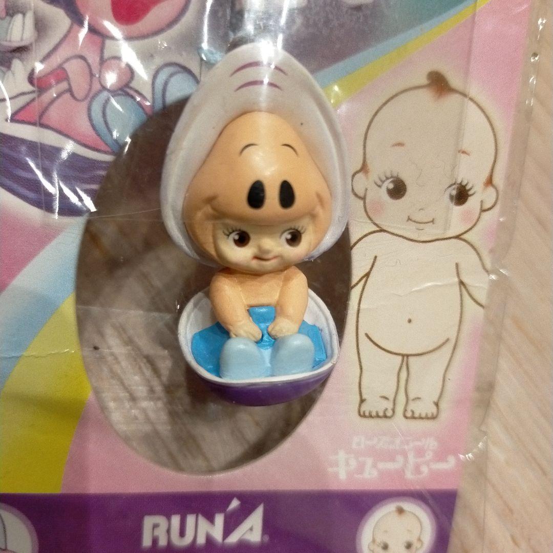 新品未使用　キュージョン　ヤングオイスター　ディズニー　キューピー　根付