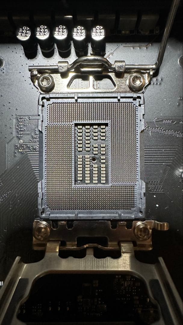 MSI MPG Z790 CARBON ＋ Core i9-12900K