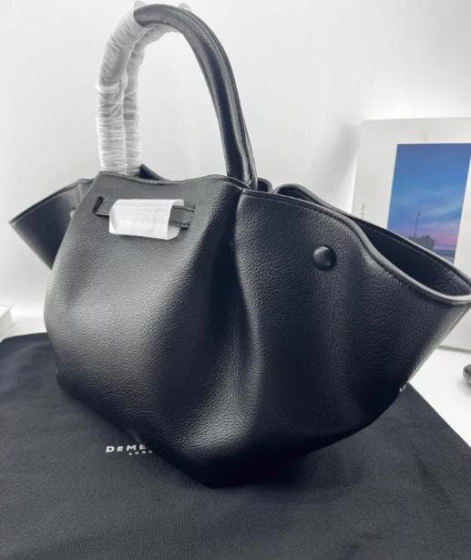 DEMELLIER デメリエー トートバッグ ブラック ショルダー付き