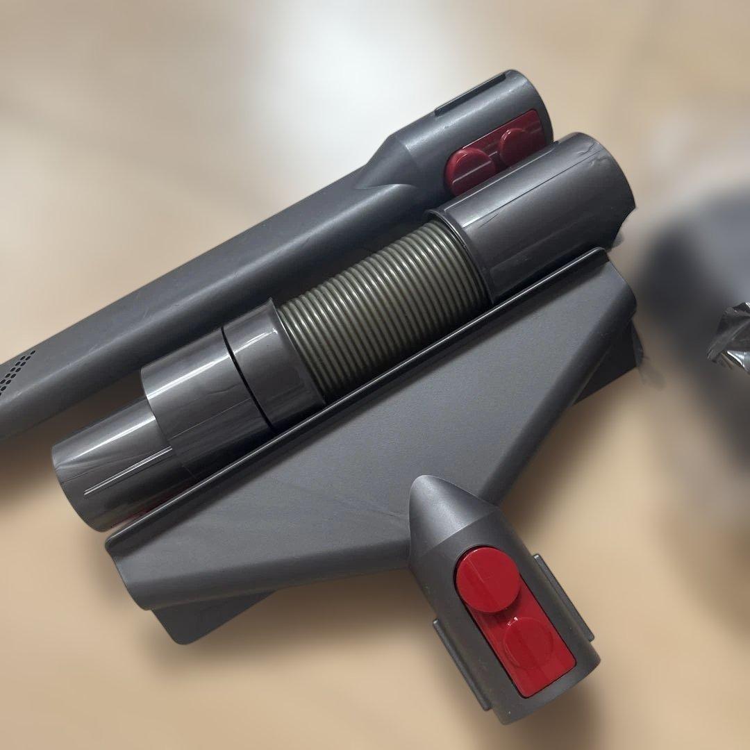 ダイソン　掃除機　V7 SV11 本体＋付属品