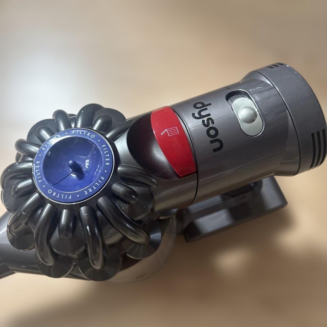 ダイソン　掃除機　V7 SV11 本体＋付属品
