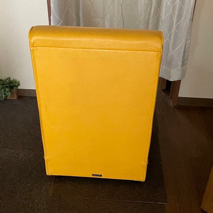 黄色♦️イエロー♦️カラーソファ♦️1人掛け⭕️ビンテージ⭕️Oliver ⭕️ロカビリー