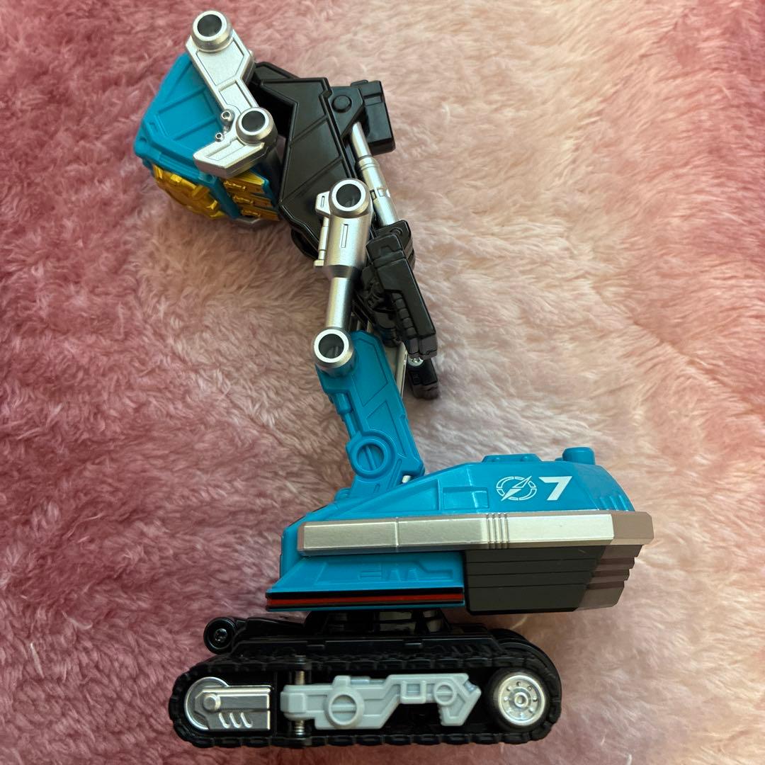 ダイボウケンゴーゴーボウケンジャーゴーゴー合体シリーズ02. ゴーゴーショベル