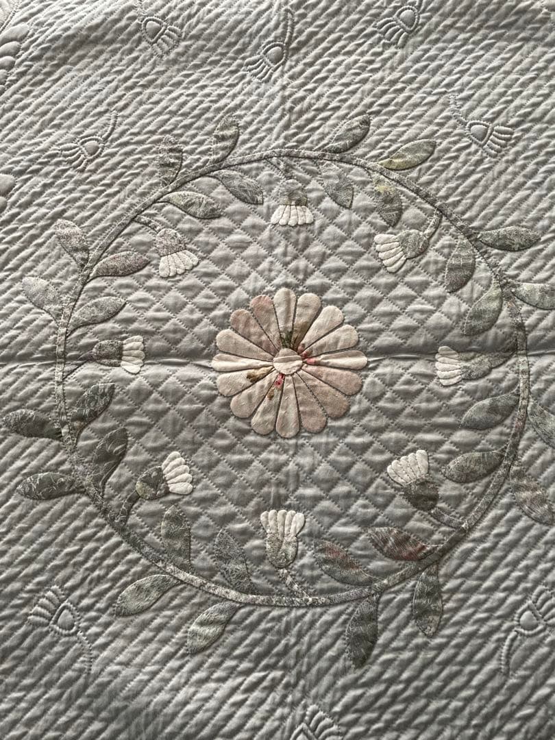 （613)トランプキルトのタペストリー完成品 鷲沢玲子のパッチワークキルト講座