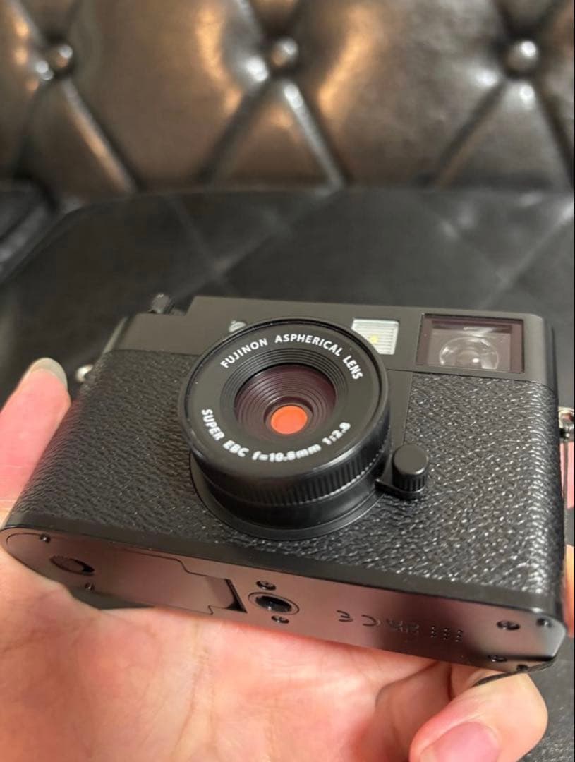 デジタルカメラ Fujifilm X-half