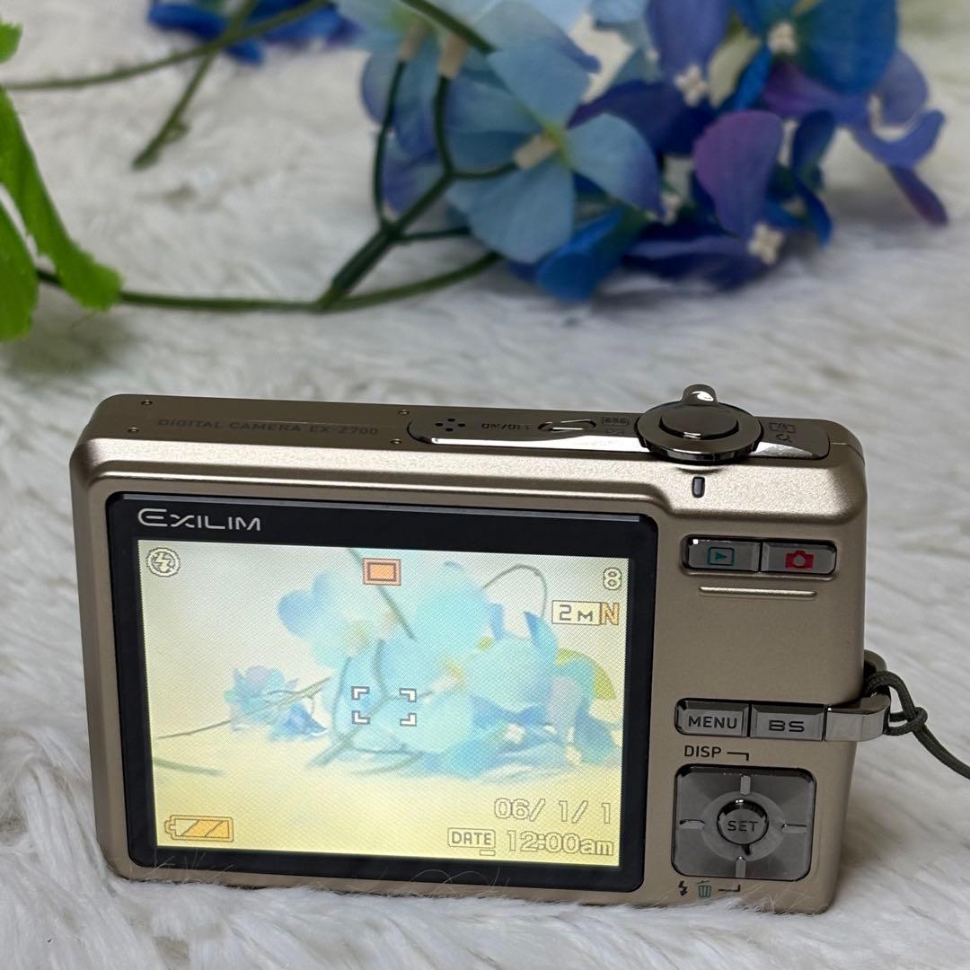 CASIO カメラ　EX-Z700 充電器　箱 ゴールド　コンデジ　動作品