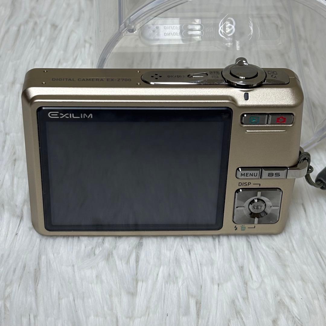 CASIO カメラ　EX-Z700 充電器　箱 ゴールド　コンデジ　動作品