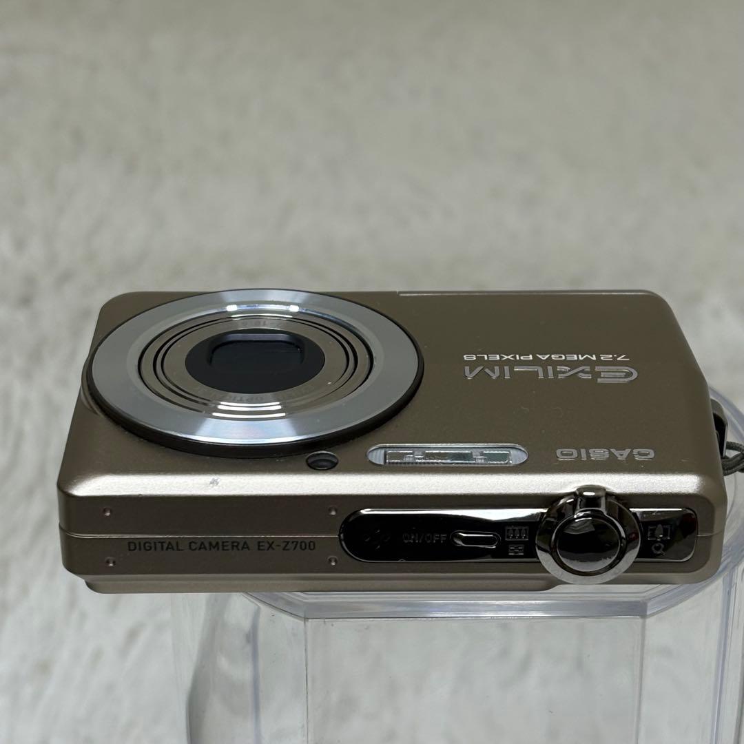 CASIO カメラ　EX-Z700 充電器　箱 ゴールド　コンデジ　動作品