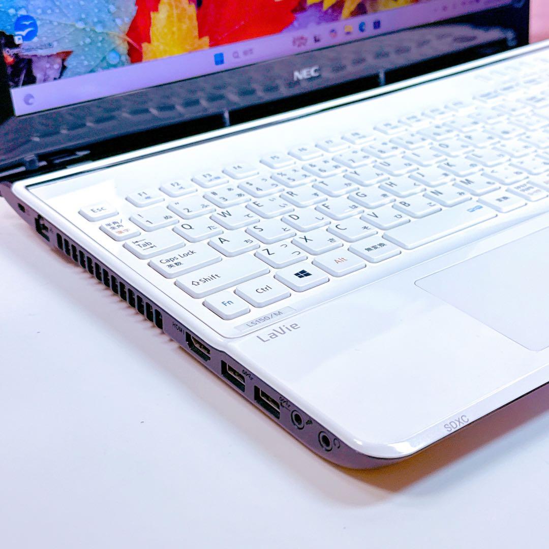 新品SSD✨windows11✨カメラ✨ノートパソコン✨オフィス✨薄型 ✨8GB