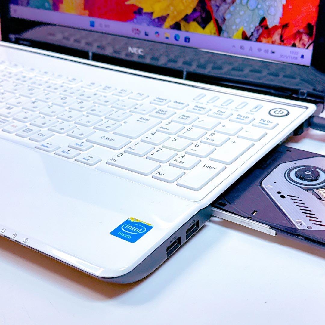 新品SSD✨windows11✨カメラ✨ノートパソコン✨オフィス✨薄型 ✨8GB
