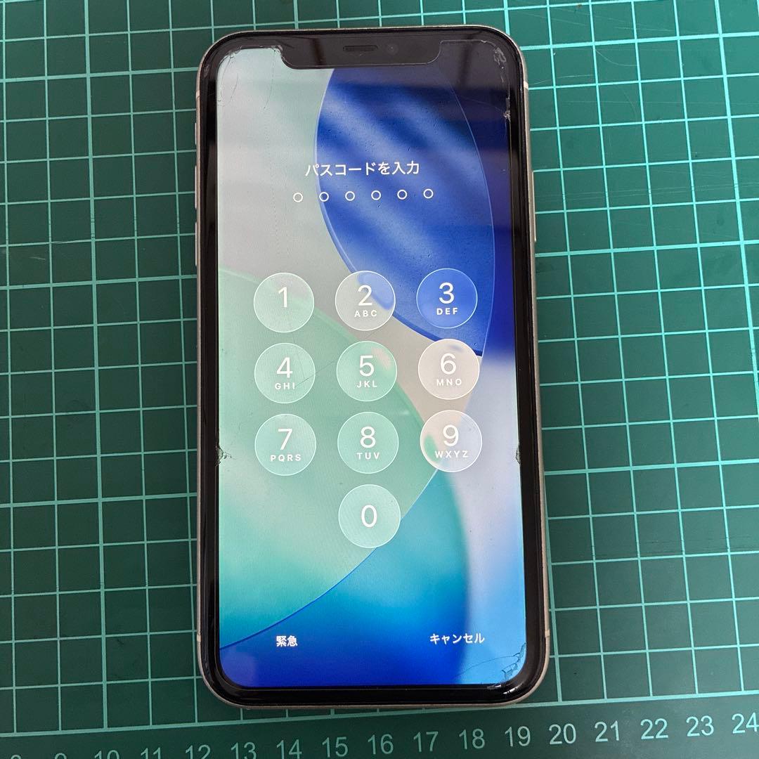 iPhone11 128GB ジャンク 本体　背面損傷