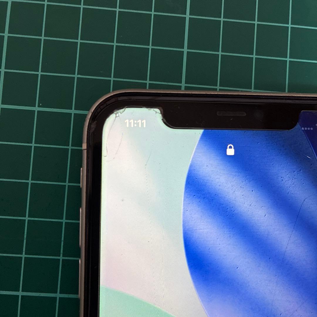 iPhone11 128GB ジャンク 本体　背面損傷