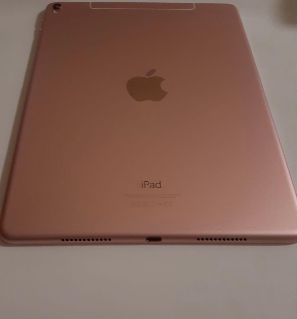 iPad Pro 9.7インチ128GB Wi-Fi＋セルラー　ローズゴールド