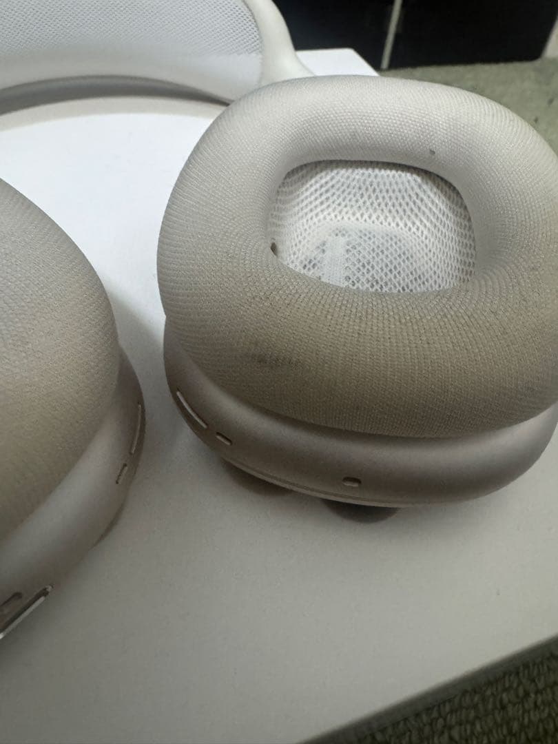 Airpods Max 第二世代　スターライト