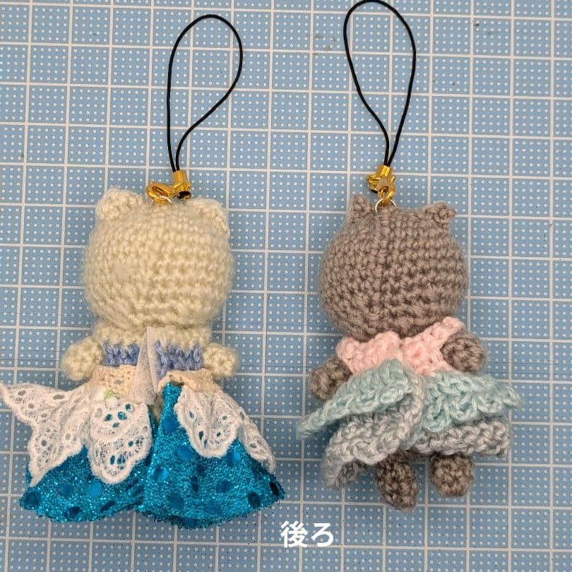編みぐるみ着せ替えストラップ　飾り　ねこ　くま　バックチャーム