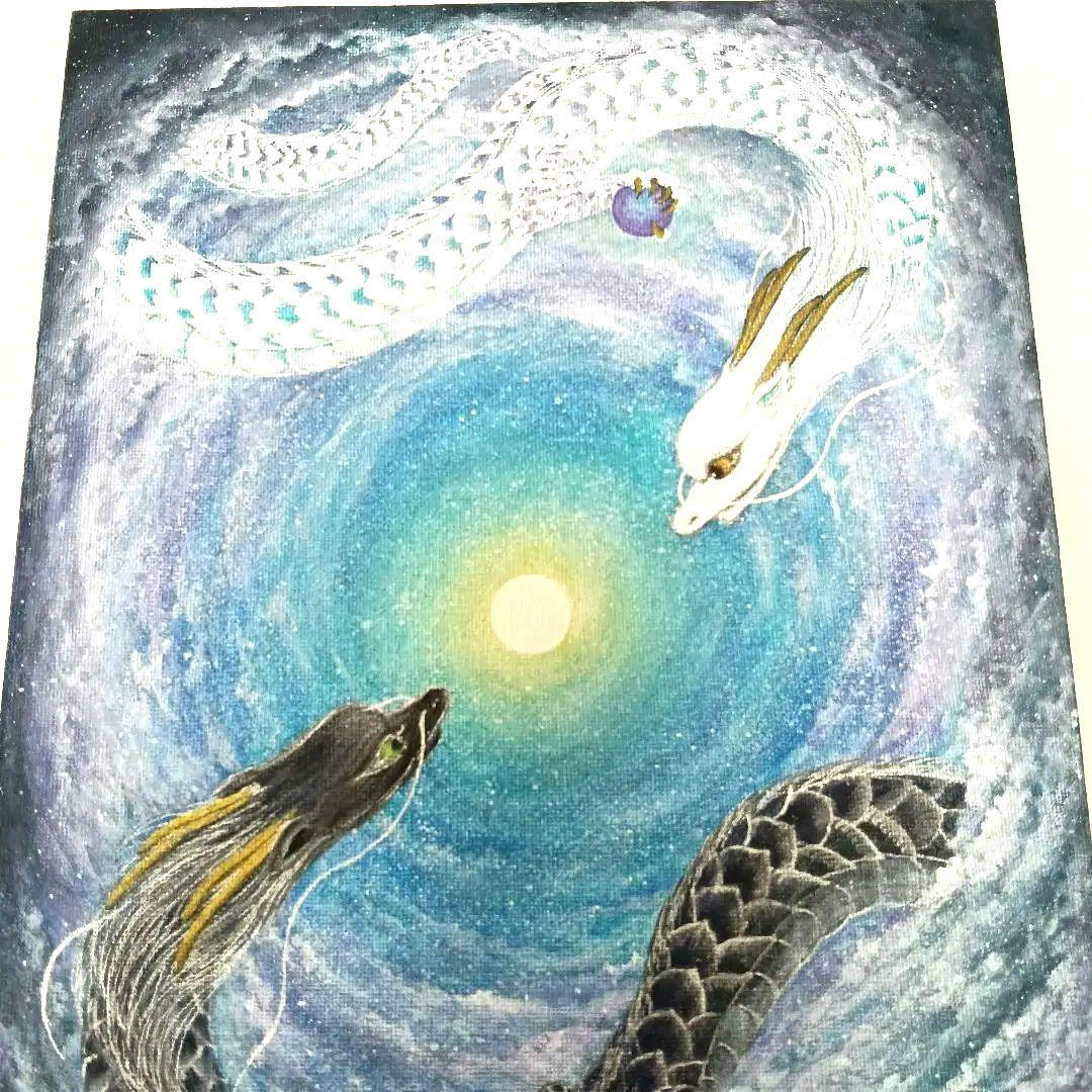 No.483 F4サイズ　大き目　龍神様　龍神絵画　白龍　黒龍　満月　開運絵画