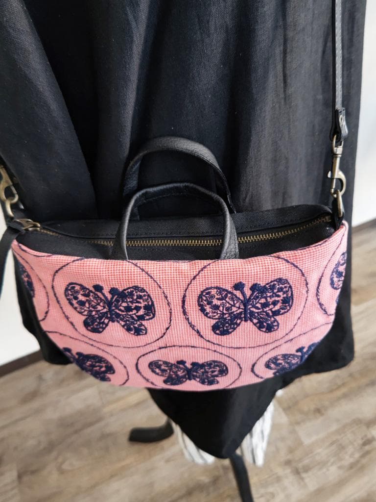 と*ん様 ミナペルホネン/forest wingフォレストウィングレッド/ミニラ