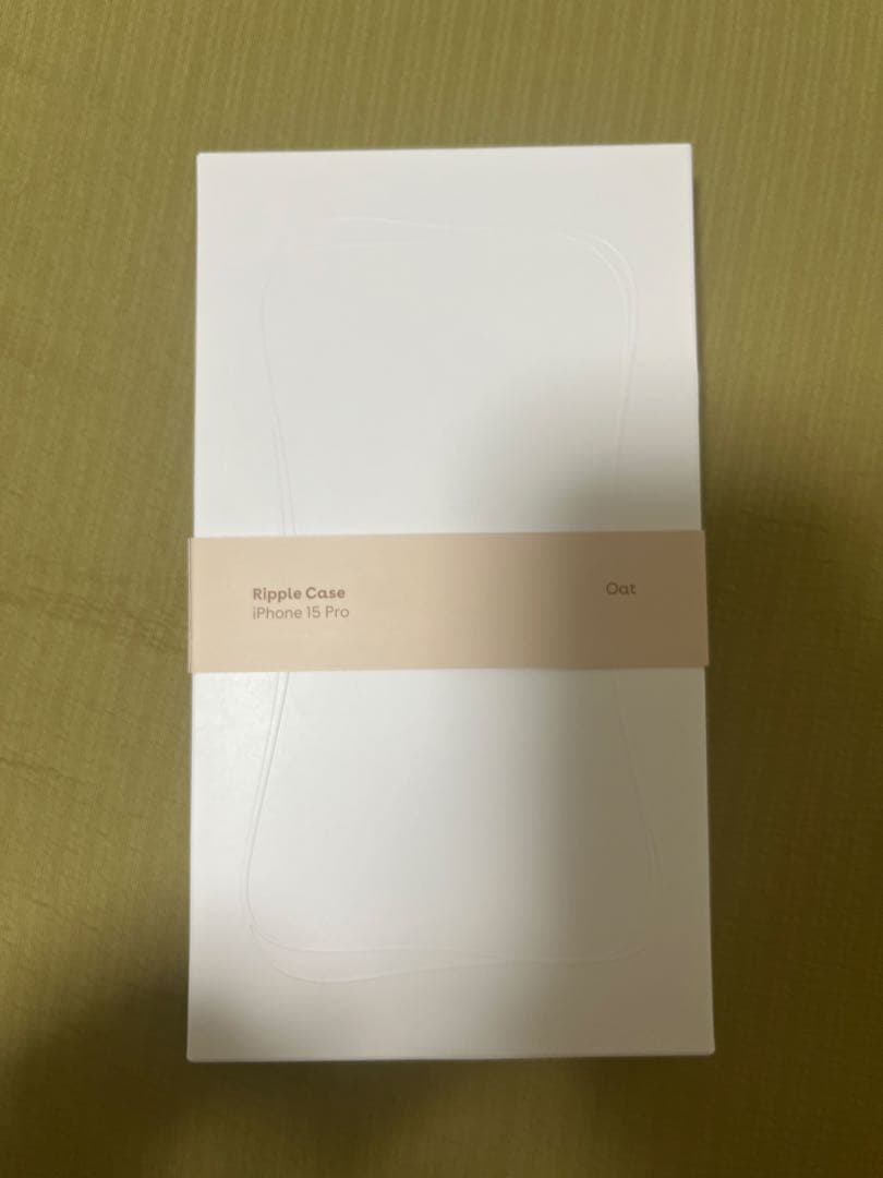 Casetify iPhone 15 pro ウェーブシリコンケース　オーツ