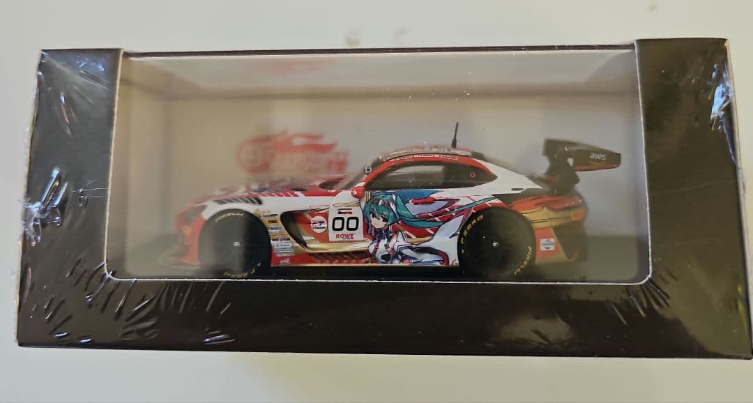 1/64 グッドスマイル 初音ミク AMG 2025 Mercedes Benz