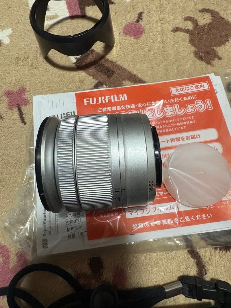 Fujifilm X-A3 XC16-50mm レンズ付き 箱付き