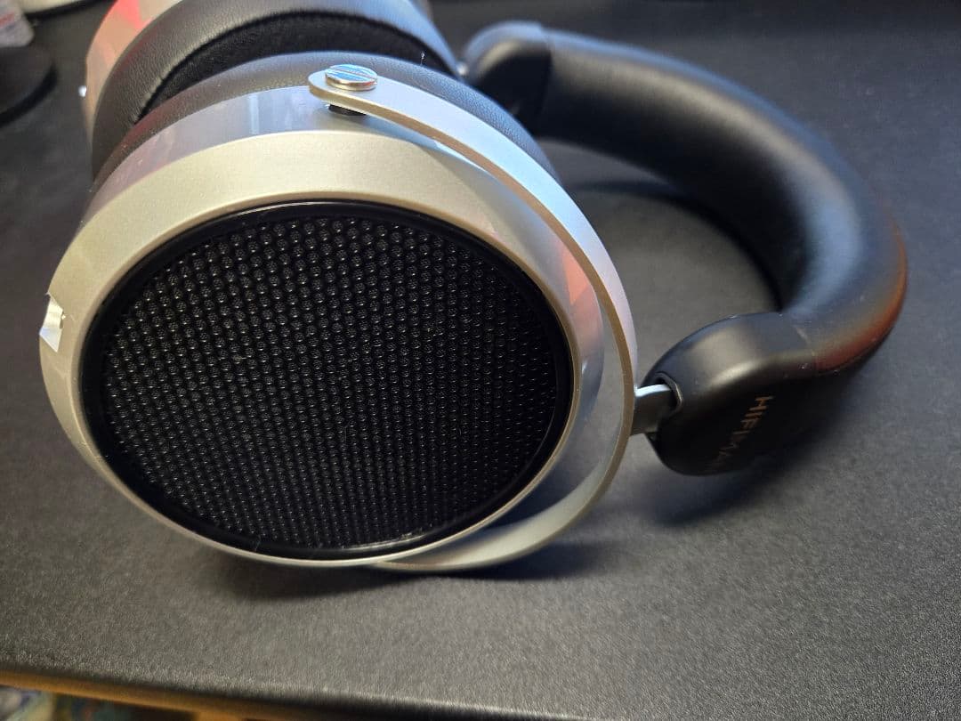ヘッドホン Hifiman HE400se