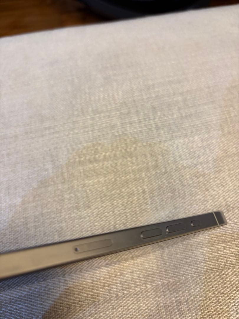 Apple iPhone 15 Pro 本体 256GB