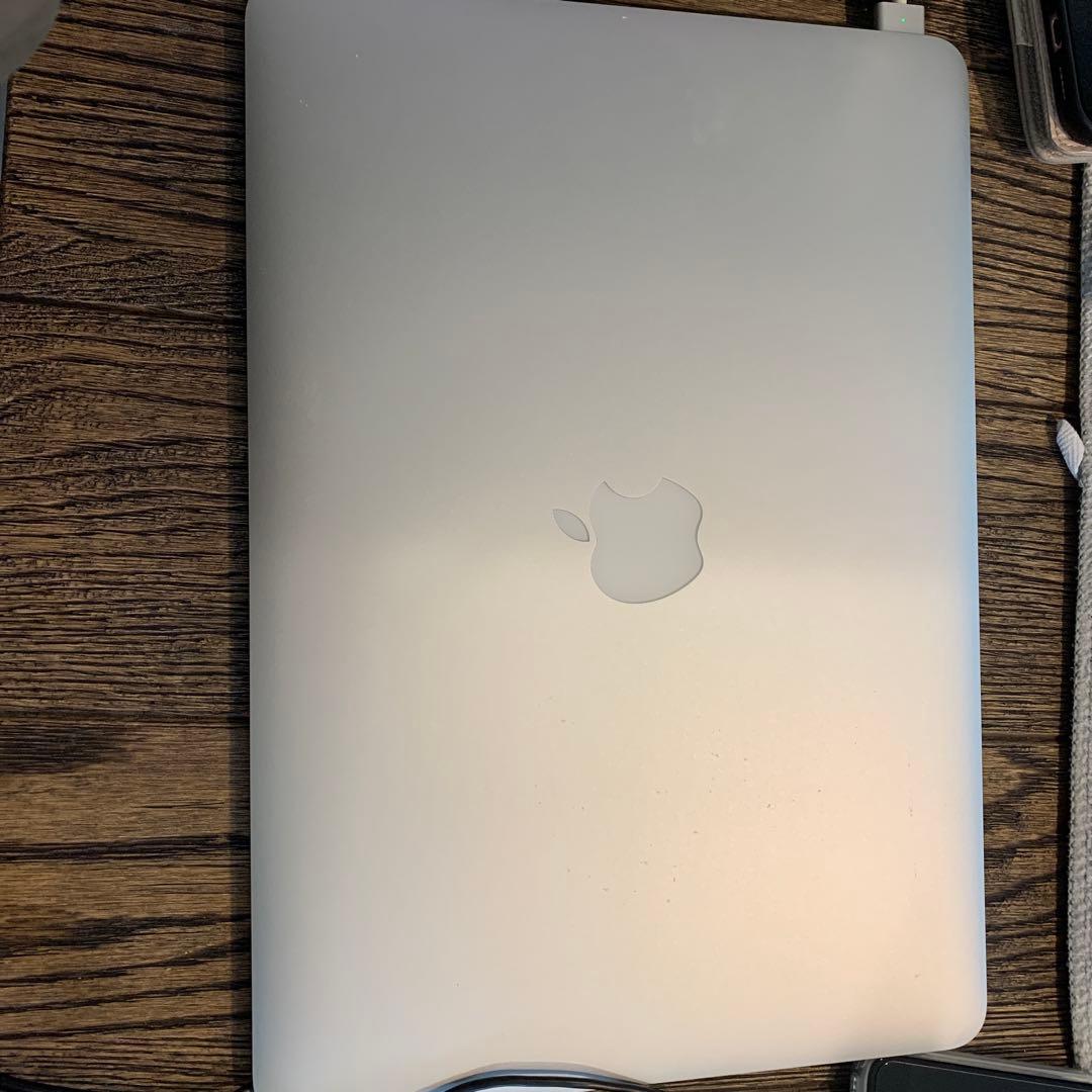 八*明様 MacBook Air (13-inch, 2017) 本体　稼働確認