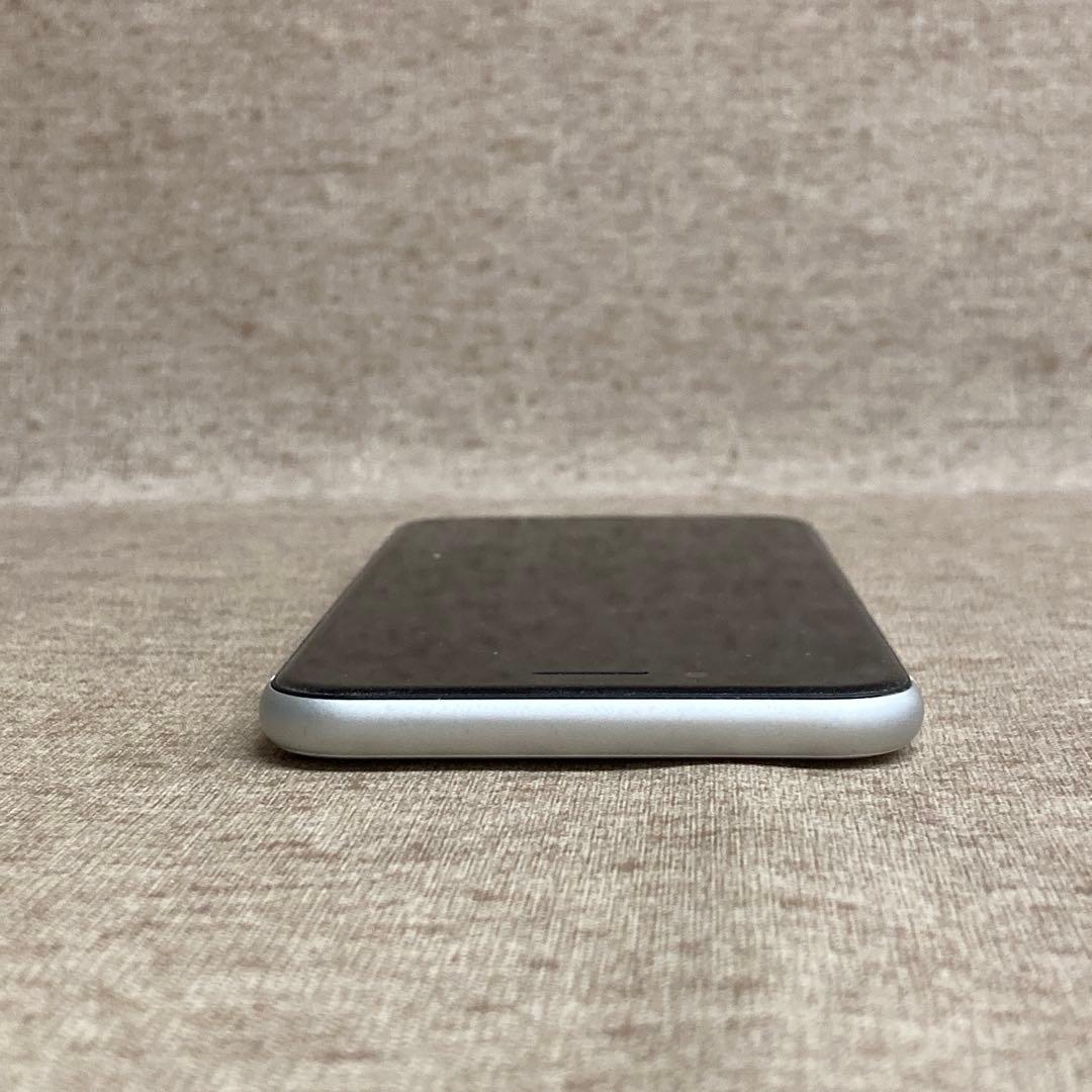 M*ん様 iPhone SE 第2世代 64GB MX9T2J/A